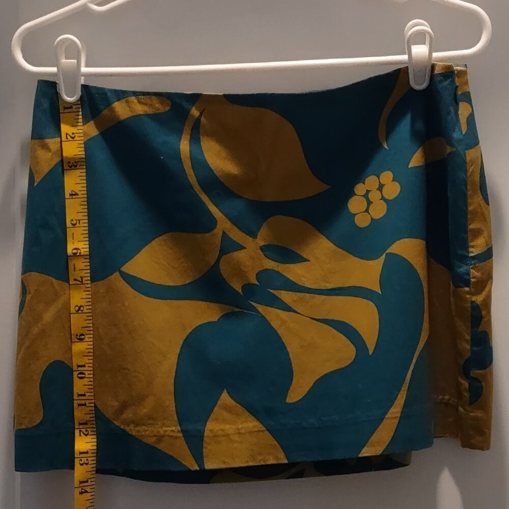 Vintage Theory mini skirt, low rise, size 8
